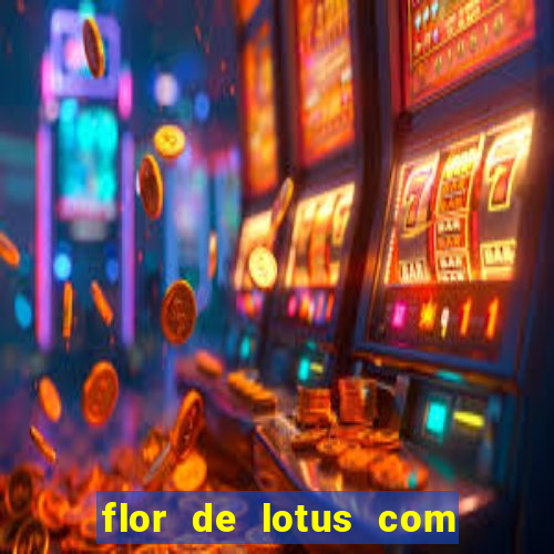 flor de lotus com lua tatuagem